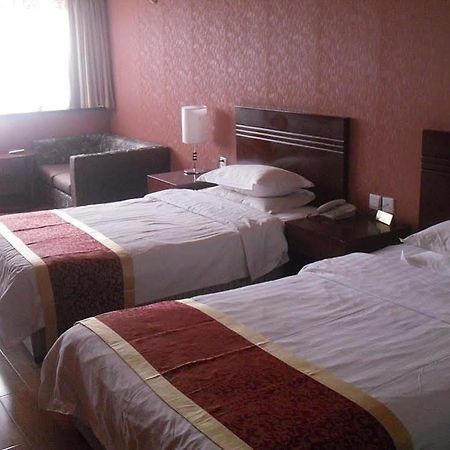 Chongqing Tianshun Hotel Buitenkant foto